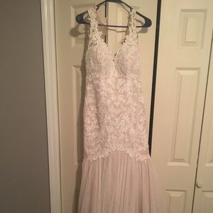 Galina Signature SWG723 size 10